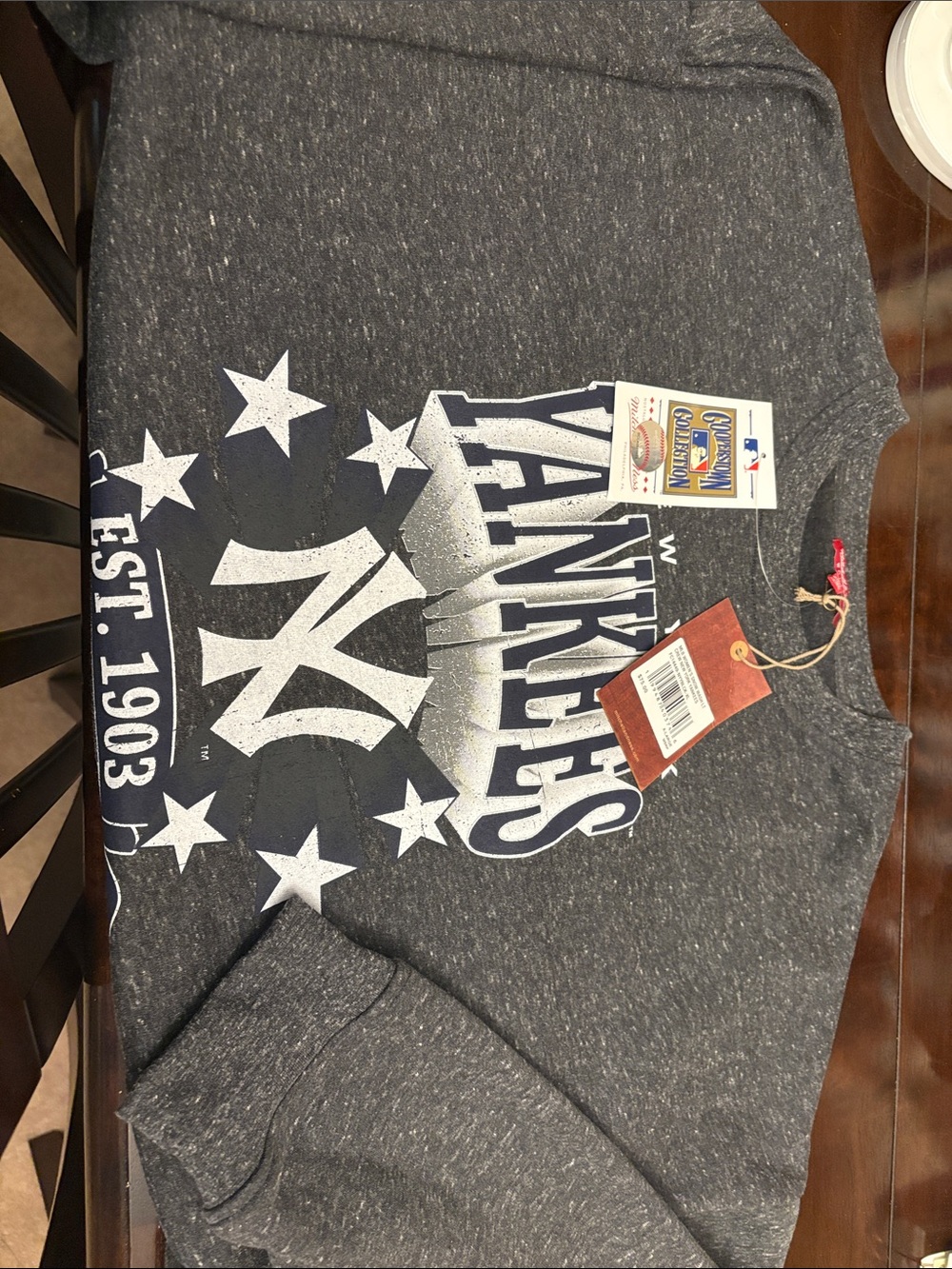 Yankees Womens Heather Gray Graphic Crewneck Cooperstown Collection